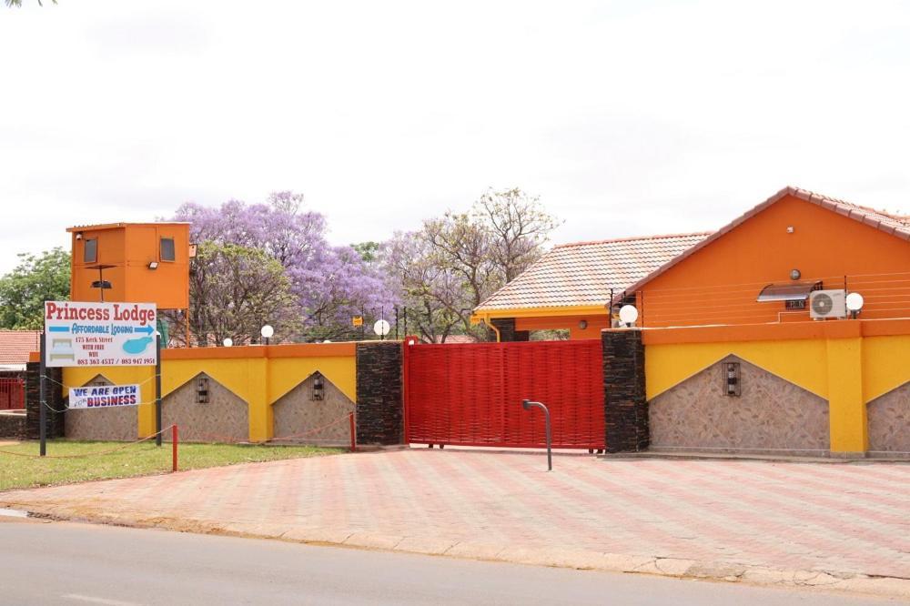 Princess Lodge Rustenburg Exterior foto
